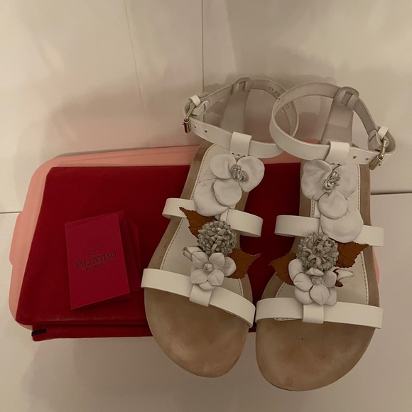 Valentino sandals size 6 - Picture 6 of 8